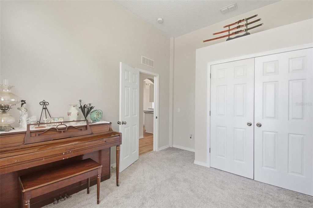 Active With Contract: $299,000 (4 beds, 2 baths, 1825 Square Feet)