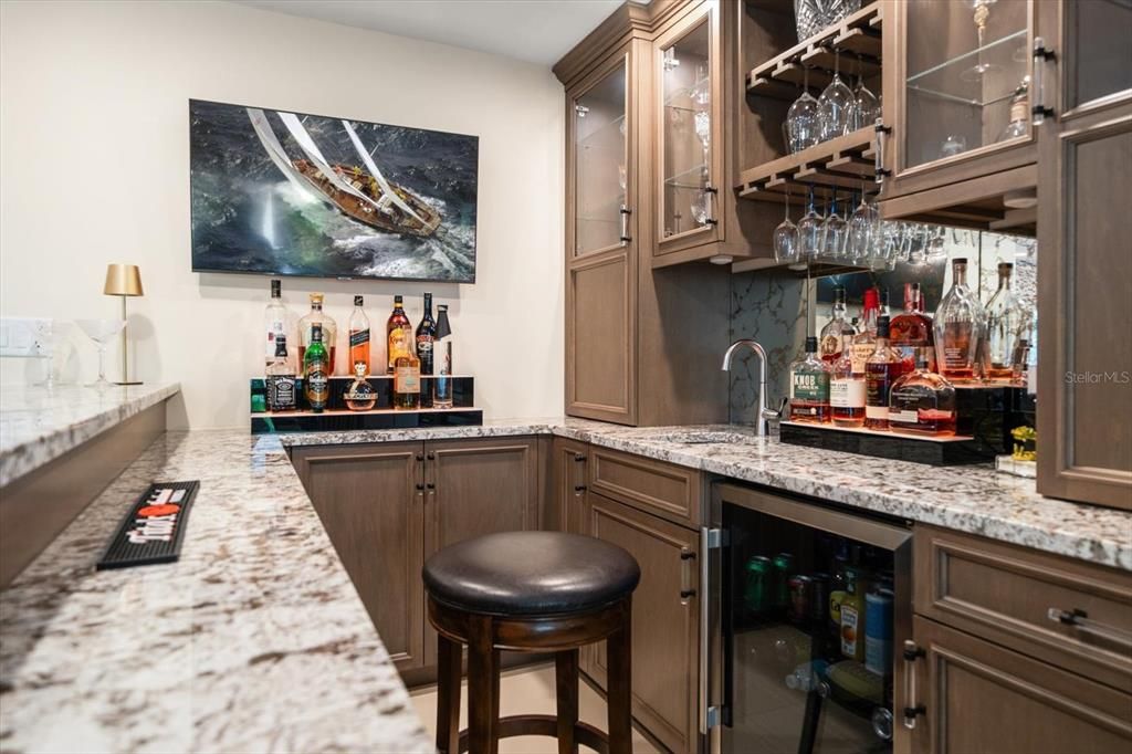 На продажу: $2,199,999 (4 спален, 4 ванн, 2975 Квадратных фут)