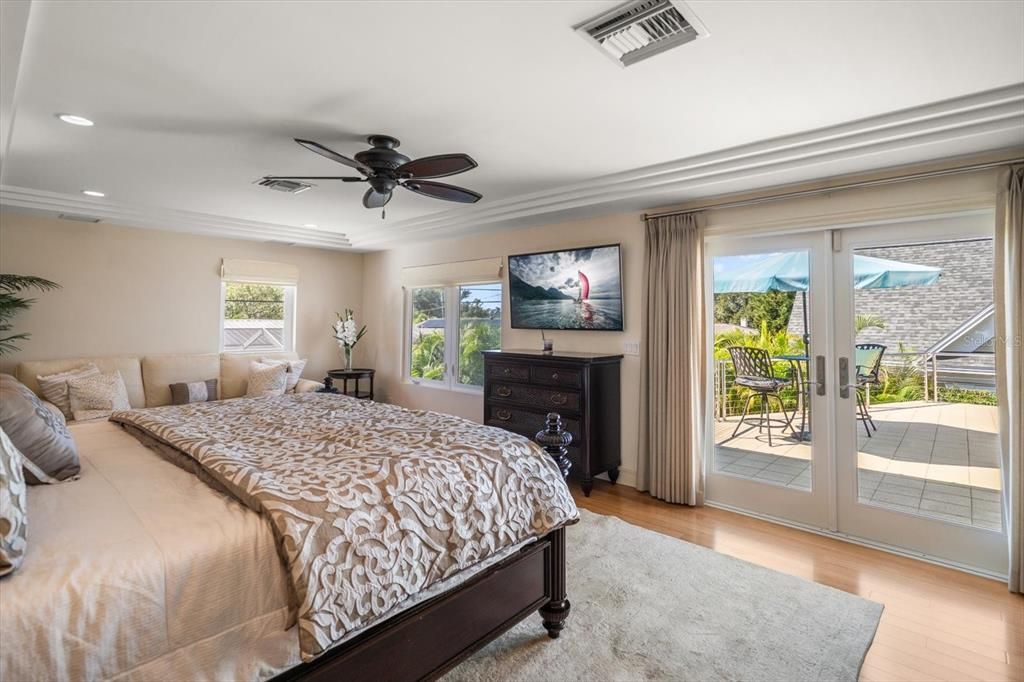 На продажу: $2,199,999 (4 спален, 4 ванн, 2975 Квадратных фут)