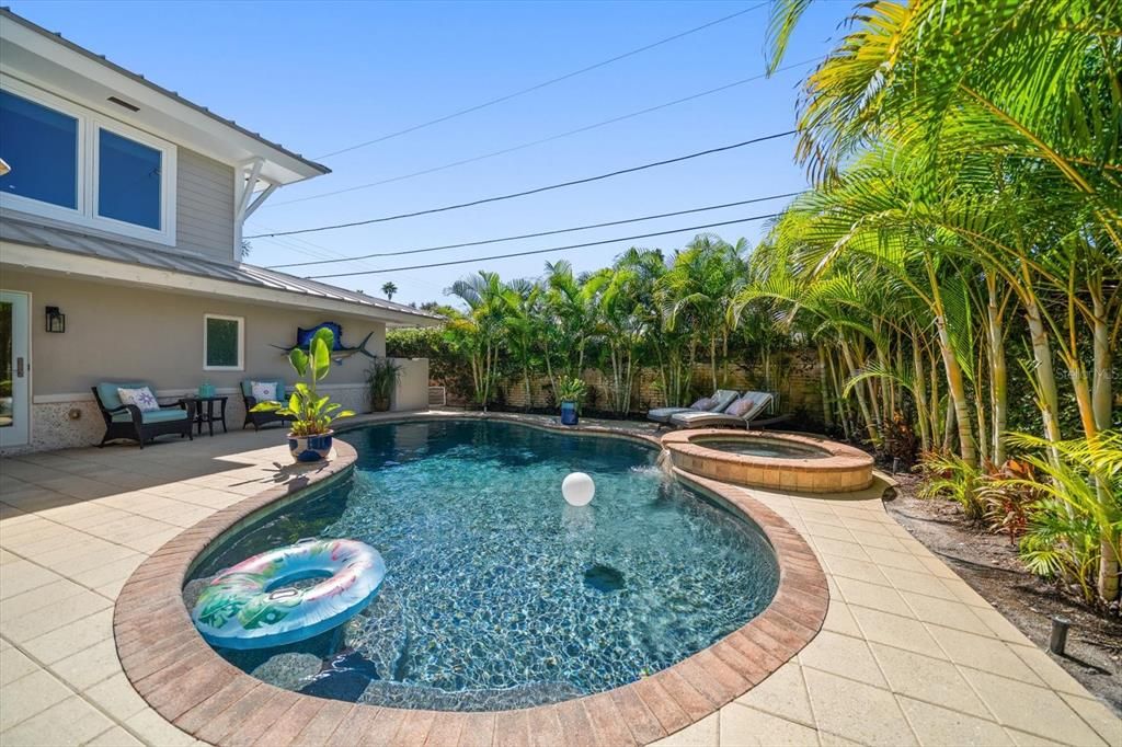 На продажу: $2,199,999 (4 спален, 4 ванн, 2975 Квадратных фут)