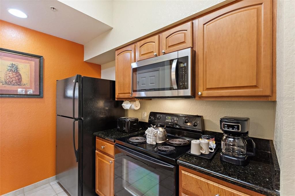 待售: $145,000 (2 贝兹, 2 浴室, 1060 平方英尺)