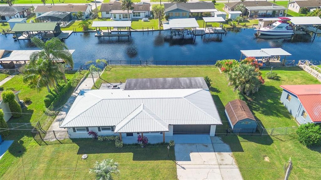 Active With Contract: $410,000 (3 beds, 1 baths, 1584 Square Feet)