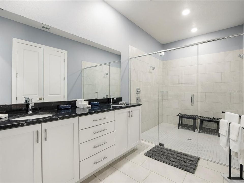 For Sale: $1,990,000 (10 beds, 9 baths, 5563 Square Feet)