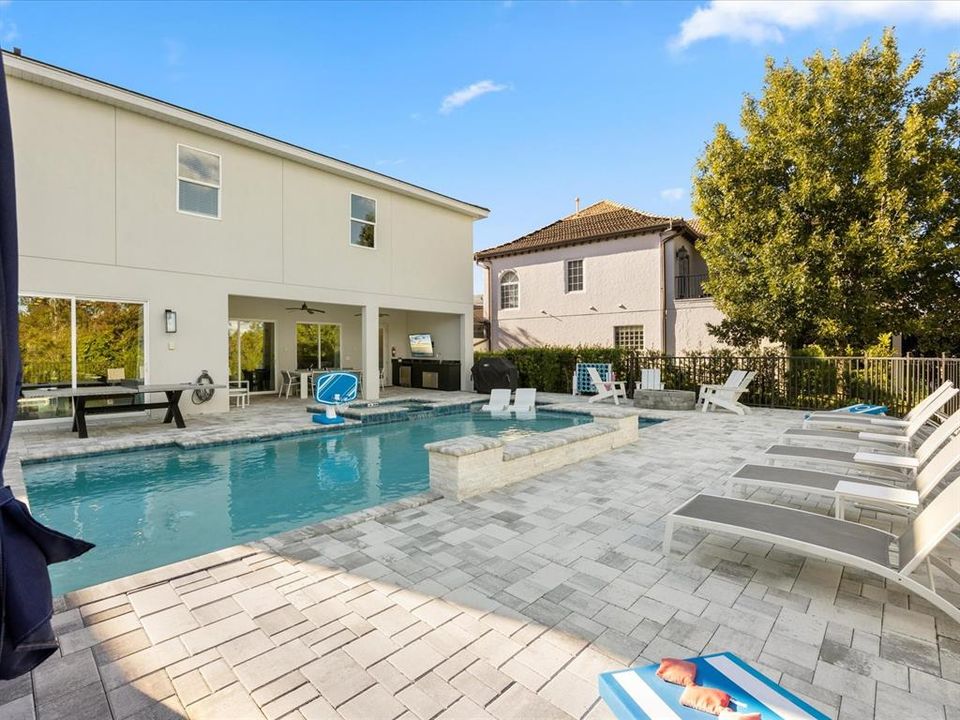 For Sale: $1,990,000 (10 beds, 9 baths, 5563 Square Feet)