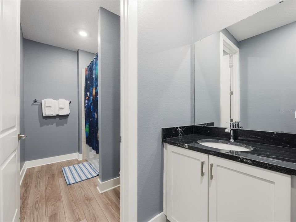 For Sale: $1,990,000 (10 beds, 9 baths, 5563 Square Feet)