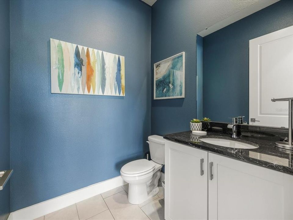 For Sale: $1,990,000 (10 beds, 9 baths, 5563 Square Feet)