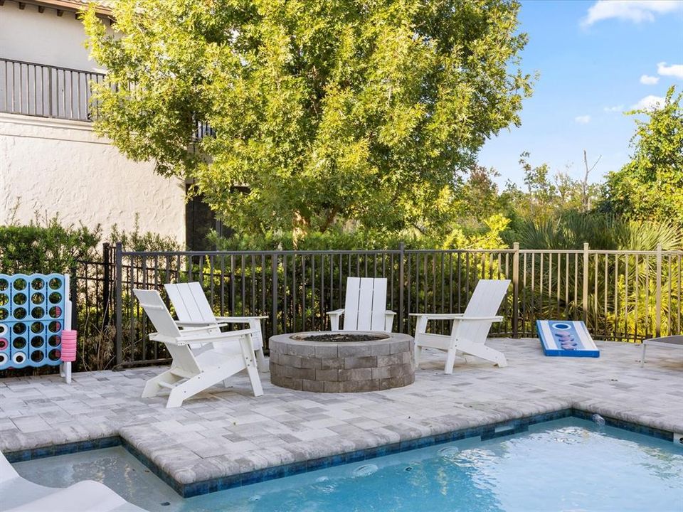 For Sale: $1,990,000 (10 beds, 9 baths, 5563 Square Feet)