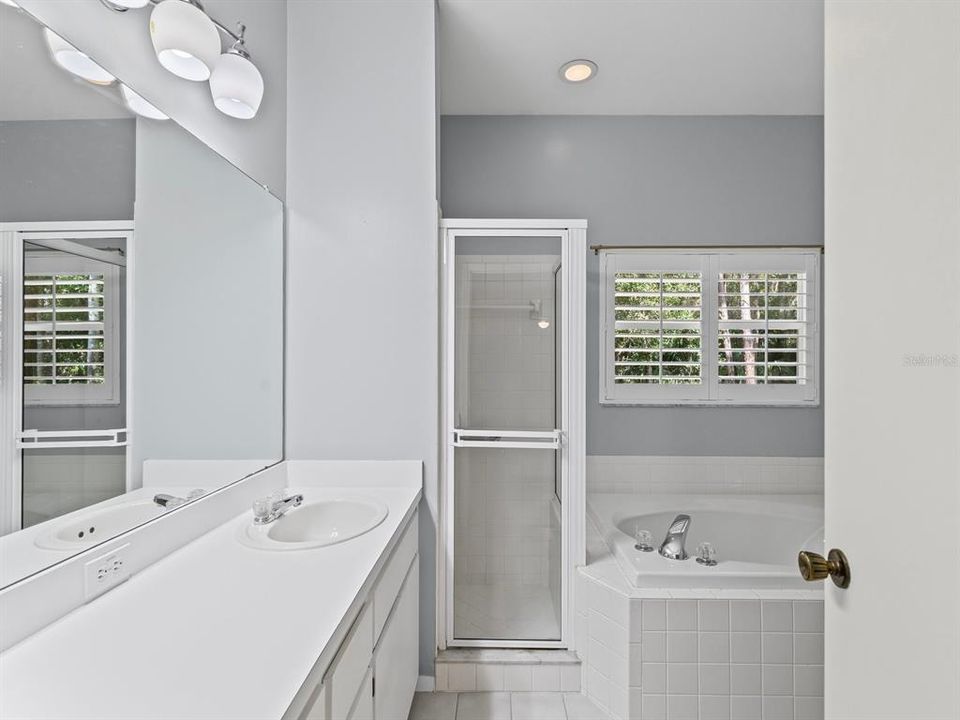 En Venta: $360,000 (3 camas, 2 baños, 1620 Pies cuadrados)