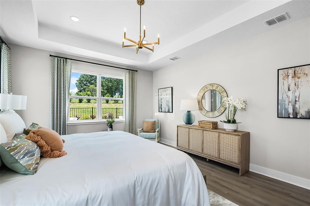 For Sale: $649,999 (5 beds, 4 baths, 3012 Square Feet)