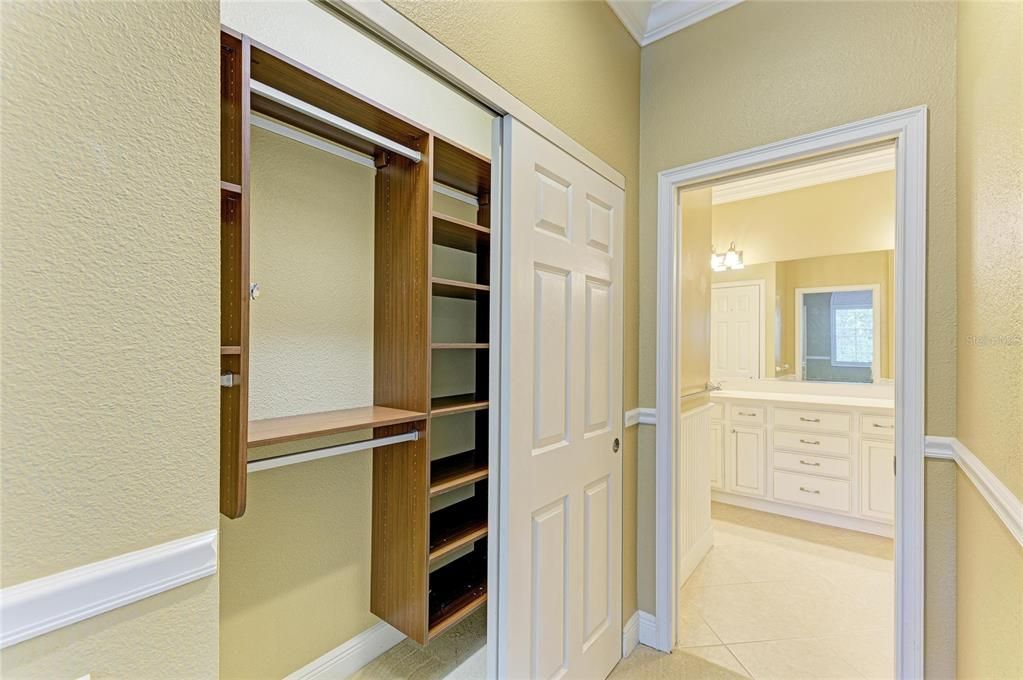 На продажу: $410,000 (3 спален, 3 ванн, 2344 Квадратных фут)