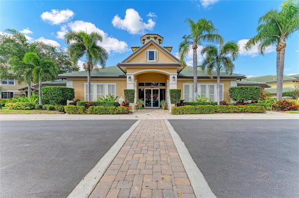 На продажу: $410,000 (3 спален, 3 ванн, 2344 Квадратных фут)