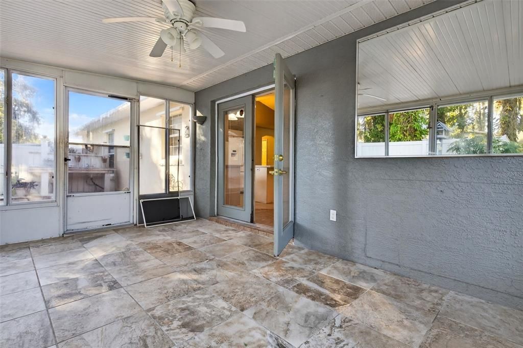 For Sale: $299,900 (3 beds, 2 baths, 1343 Square Feet)