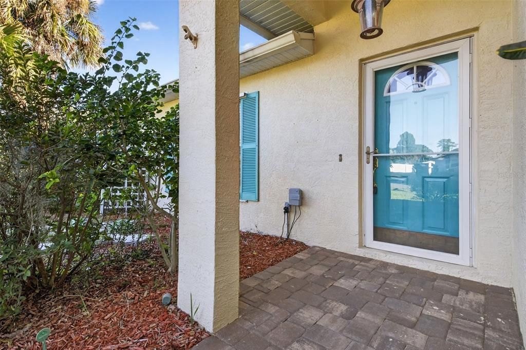 For Sale: $299,900 (3 beds, 2 baths, 1343 Square Feet)
