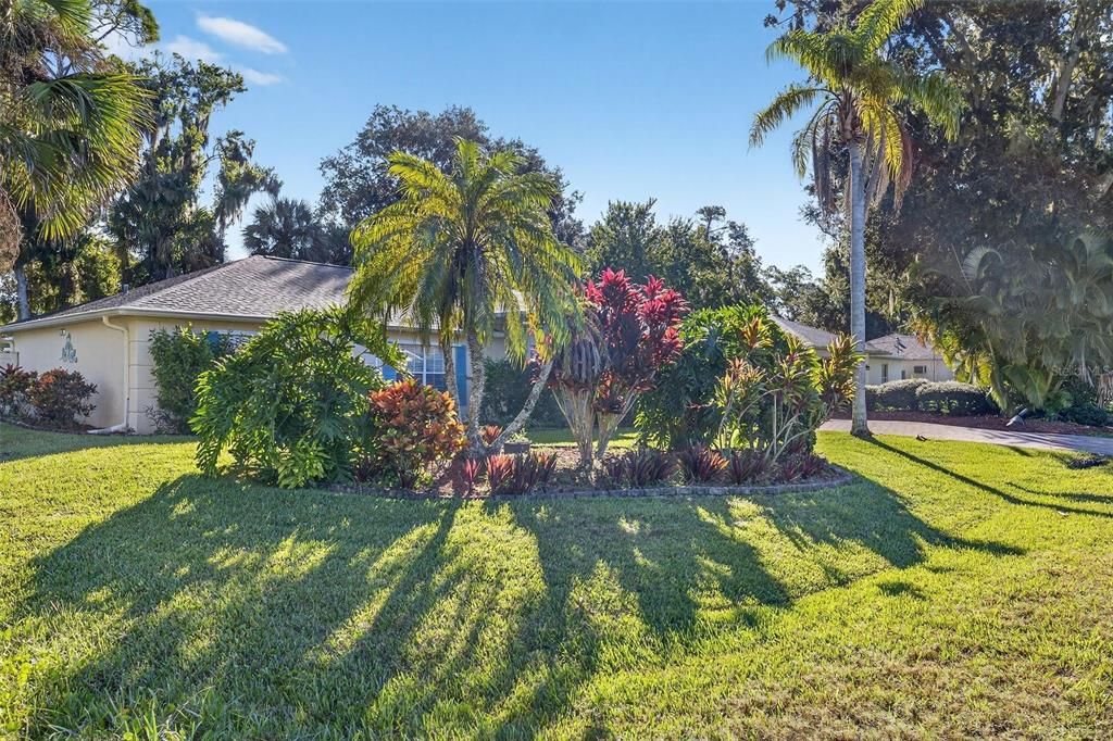 For Sale: $299,900 (3 beds, 2 baths, 1343 Square Feet)