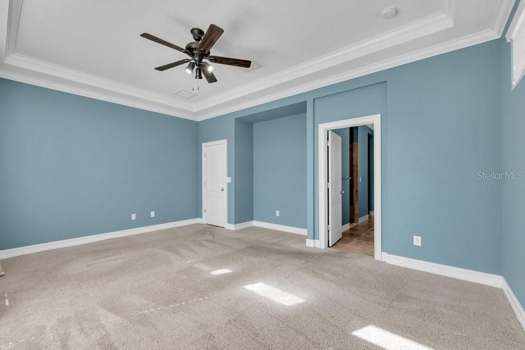 For Sale: $750,000 (4 beds, 3 baths, 3244 Square Feet)