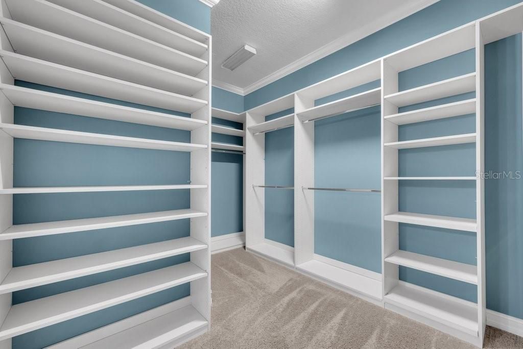 For Sale: $750,000 (4 beds, 3 baths, 3244 Square Feet)