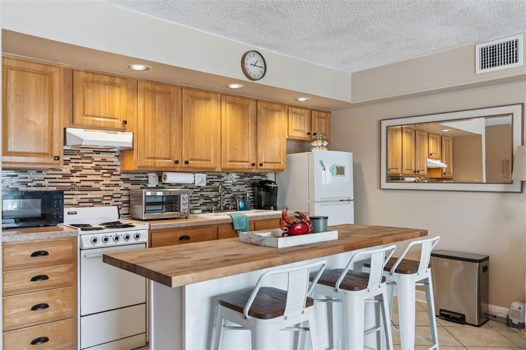 На продажу: $210,000 (1 спален, 1 ванн, 459 Квадратных фут)