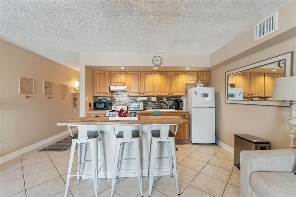 На продажу: $210,000 (1 спален, 1 ванн, 459 Квадратных фут)