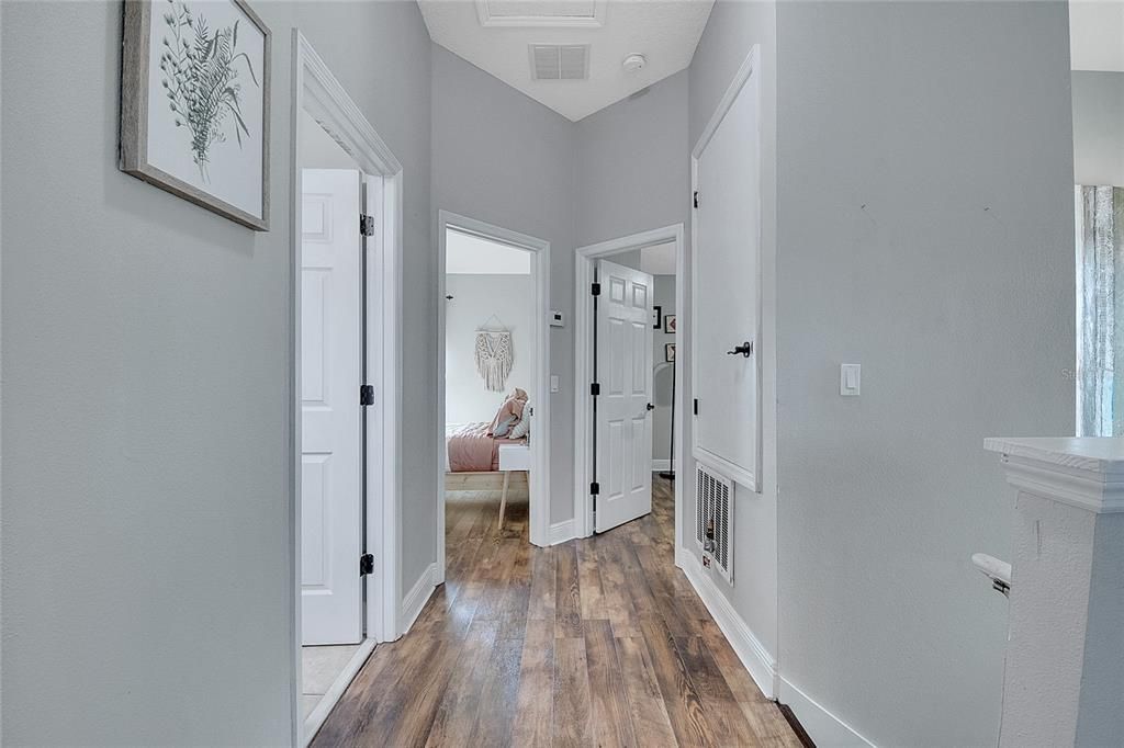 待售: $305,000 (3 贝兹, 2 浴室, 1632 平方英尺)