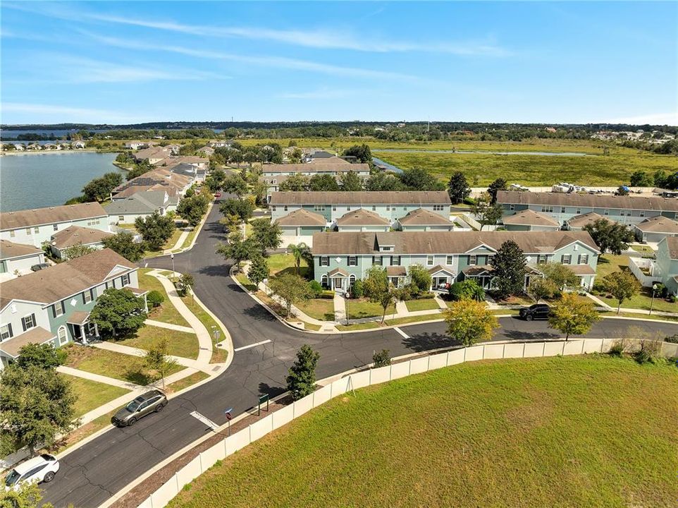 待售: $305,000 (3 贝兹, 2 浴室, 1632 平方英尺)