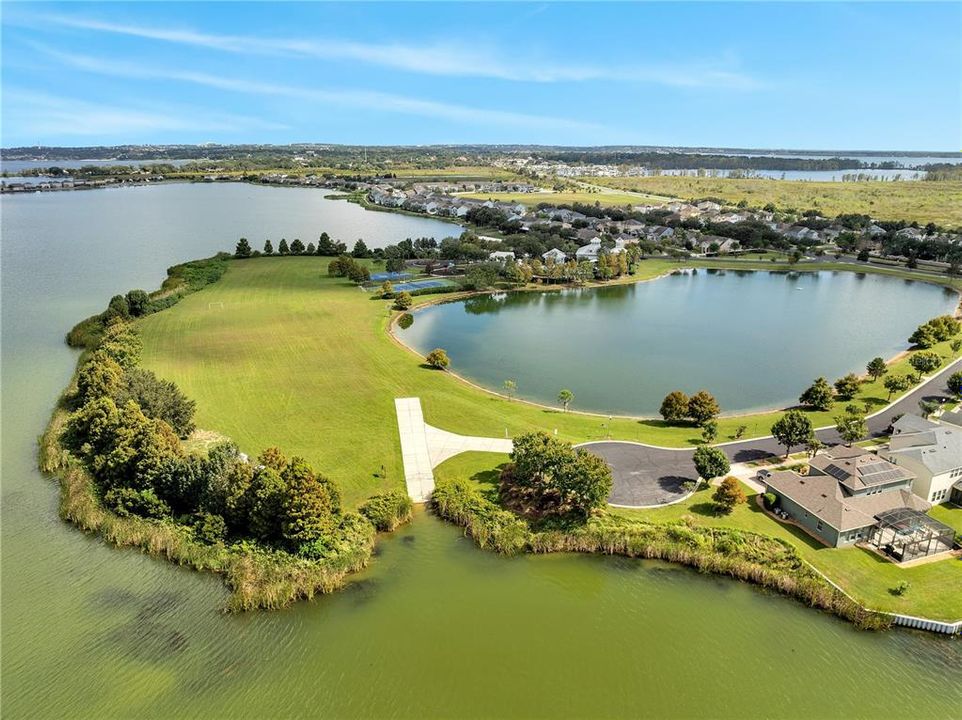 待售: $305,000 (3 贝兹, 2 浴室, 1632 平方英尺)