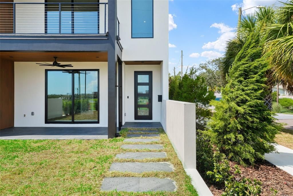 En Renta: $6,250 (4 camas, 4 baños, 3318 Pies cuadrados)