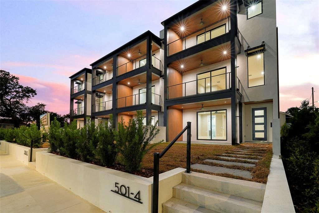 En Renta: $6,250 (4 camas, 4 baños, 3318 Pies cuadrados)