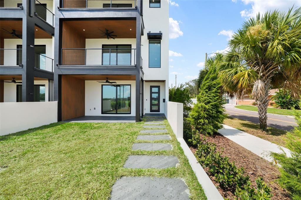 En Renta: $6,250 (4 camas, 4 baños, 3318 Pies cuadrados)