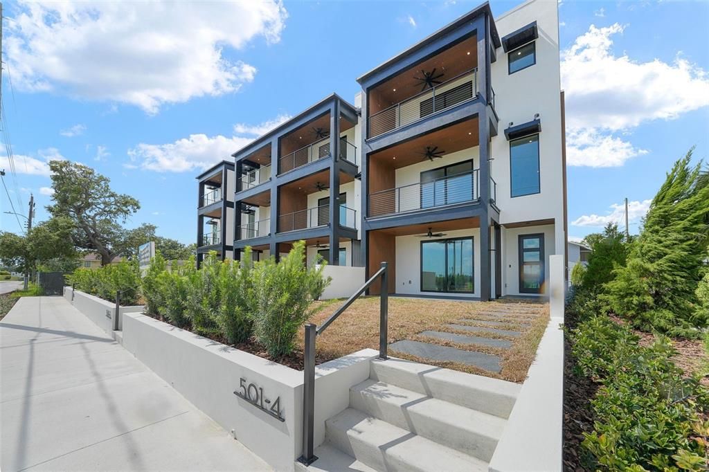 En Renta: $6,250 (4 camas, 4 baños, 3318 Pies cuadrados)