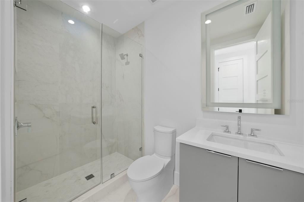 En Renta: $6,250 (4 camas, 4 baños, 3318 Pies cuadrados)