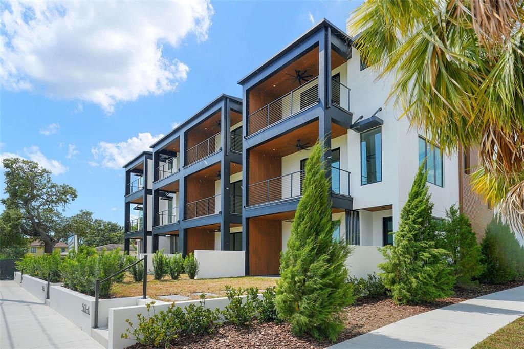 En Renta: $6,250 (4 camas, 4 baños, 3318 Pies cuadrados)