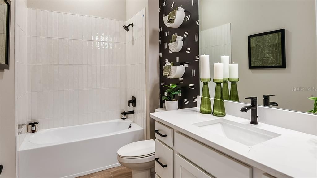 На продажу: $900,000 (3 спален, 3 ванн, 3115 Квадратных фут)