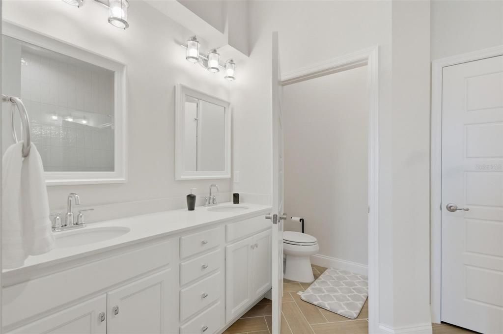 For Rent: $2,950 (3 beds, 2 baths, 2122 Square Feet)