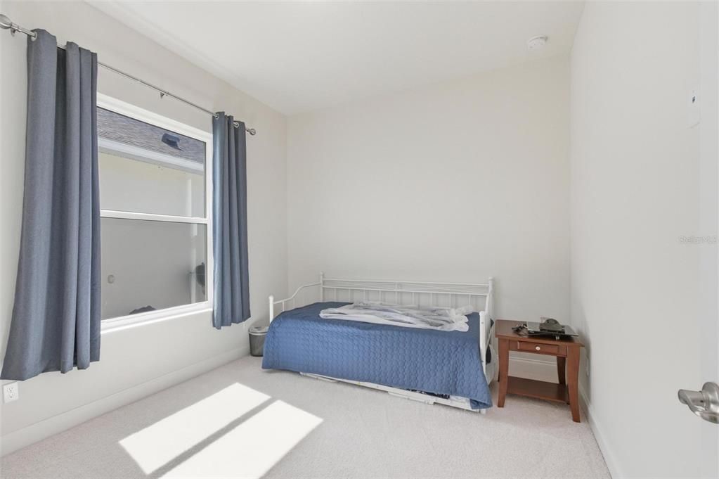 For Rent: $2,950 (3 beds, 2 baths, 2122 Square Feet)