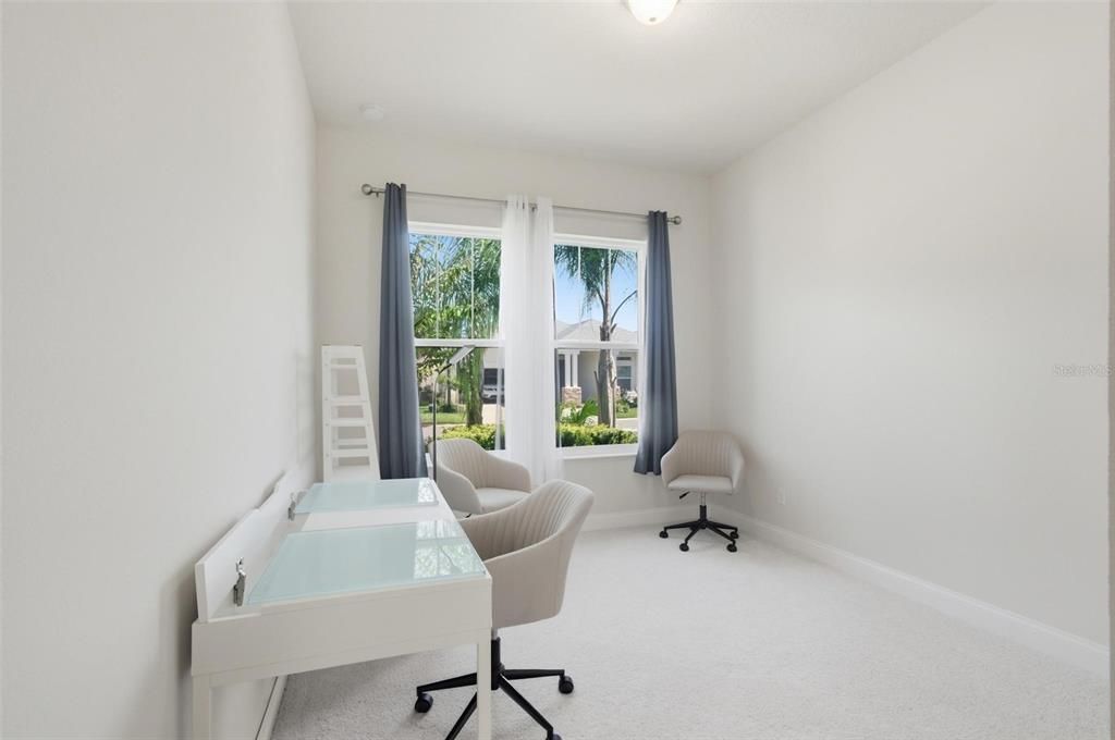 For Rent: $2,950 (3 beds, 2 baths, 2122 Square Feet)