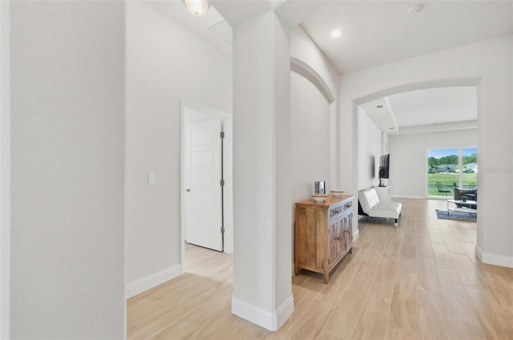 For Rent: $2,950 (3 beds, 2 baths, 2122 Square Feet)