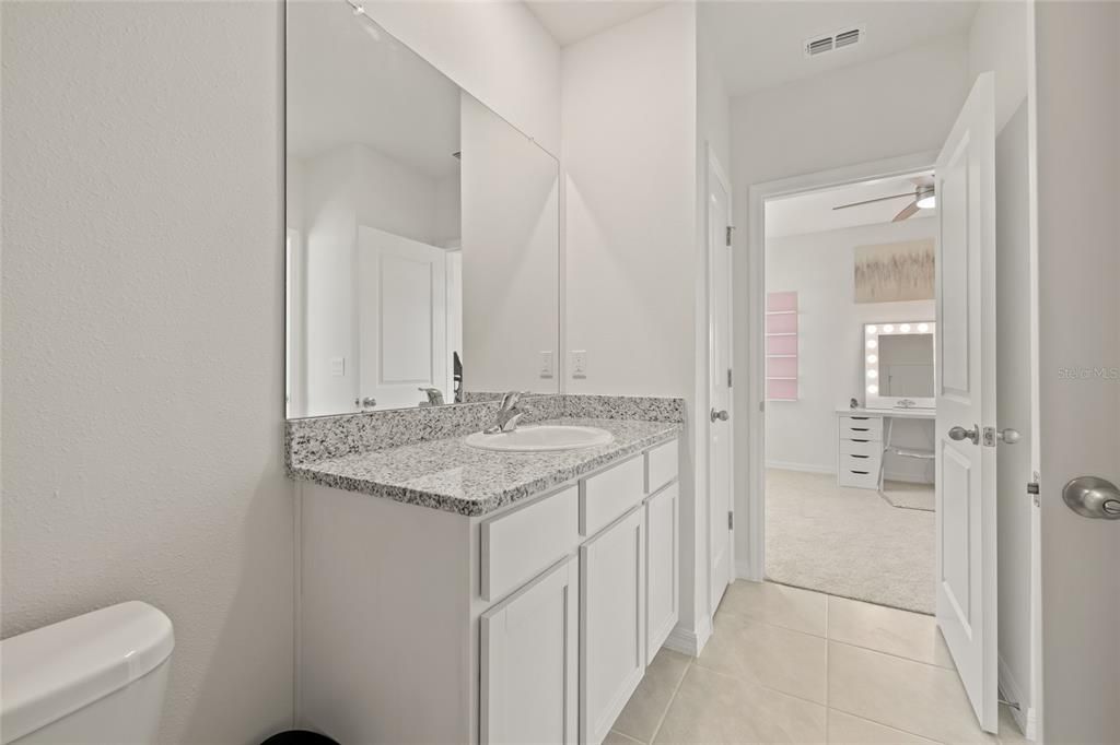 Active With Contract: $2,200 (3 beds, 3 baths, 1758 Square Feet)