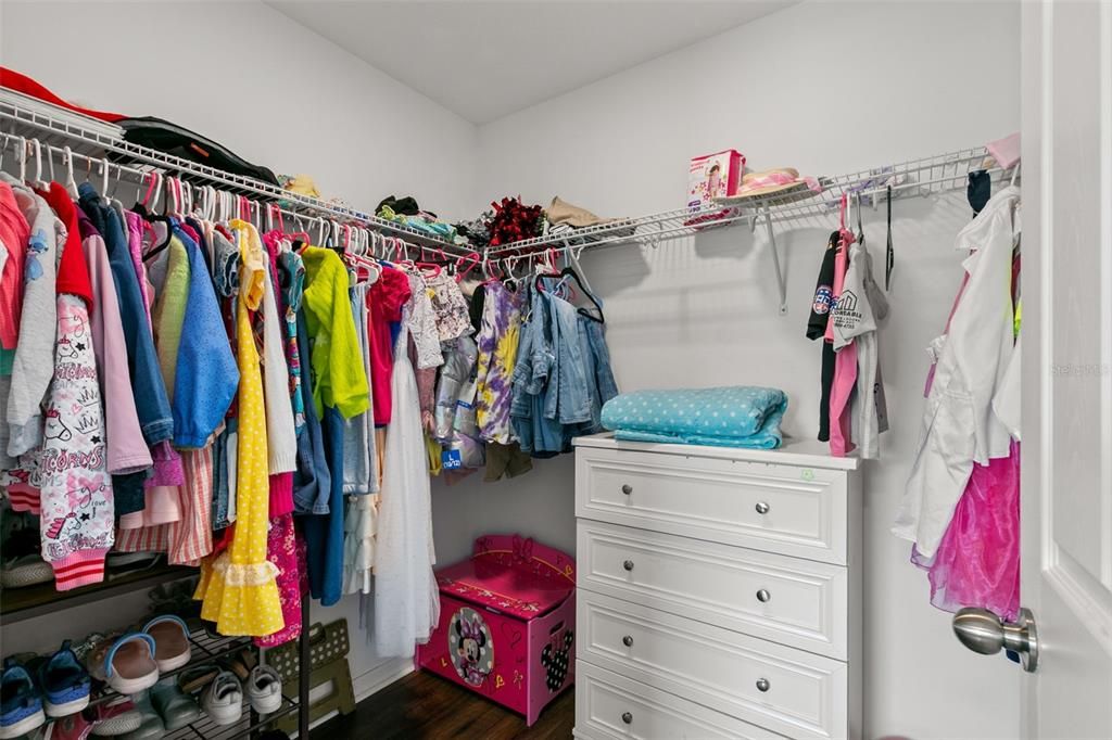 В аренду: $4,250 (5 спален, 3 ванн, 3566 Квадратных фут)