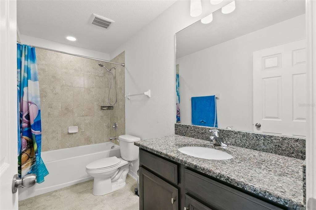 В аренду: $4,250 (5 спален, 3 ванн, 3566 Квадратных фут)