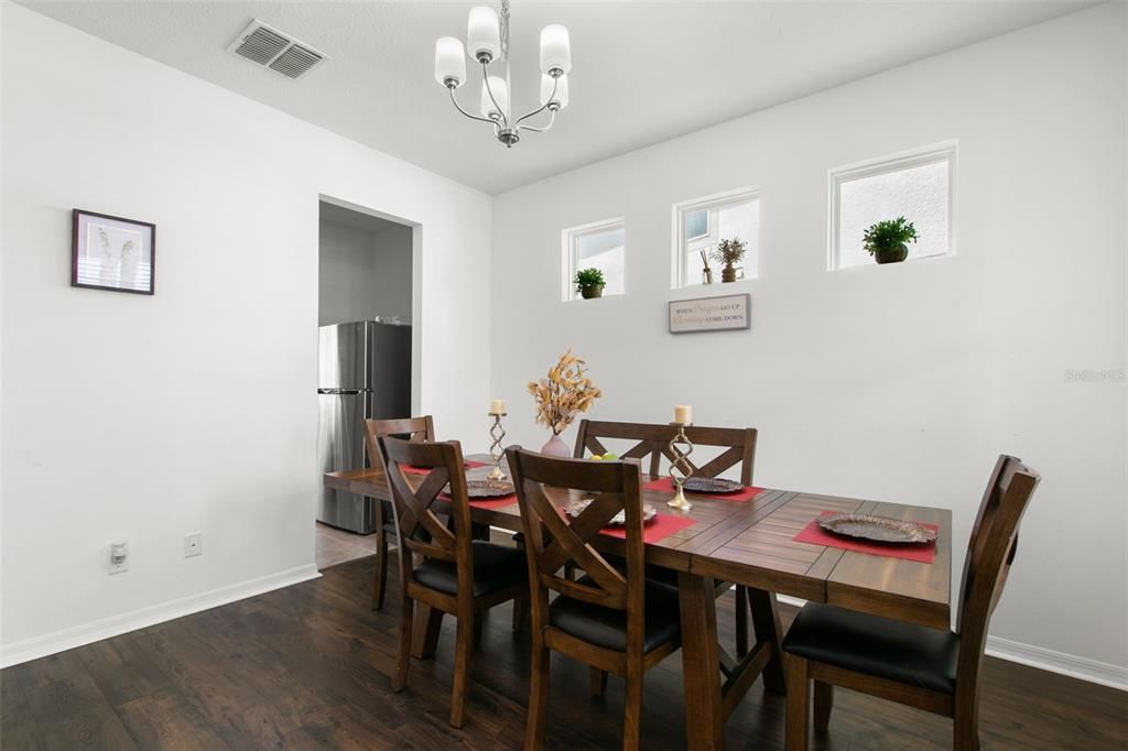 В аренду: $4,250 (5 спален, 3 ванн, 3566 Квадратных фут)