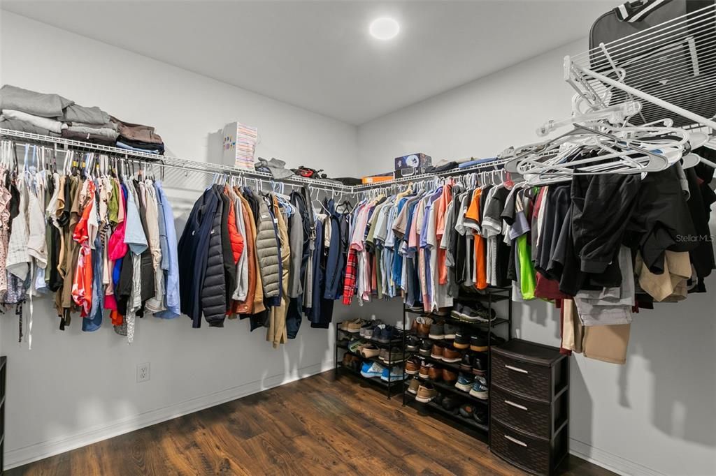 В аренду: $4,250 (5 спален, 3 ванн, 3566 Квадратных фут)