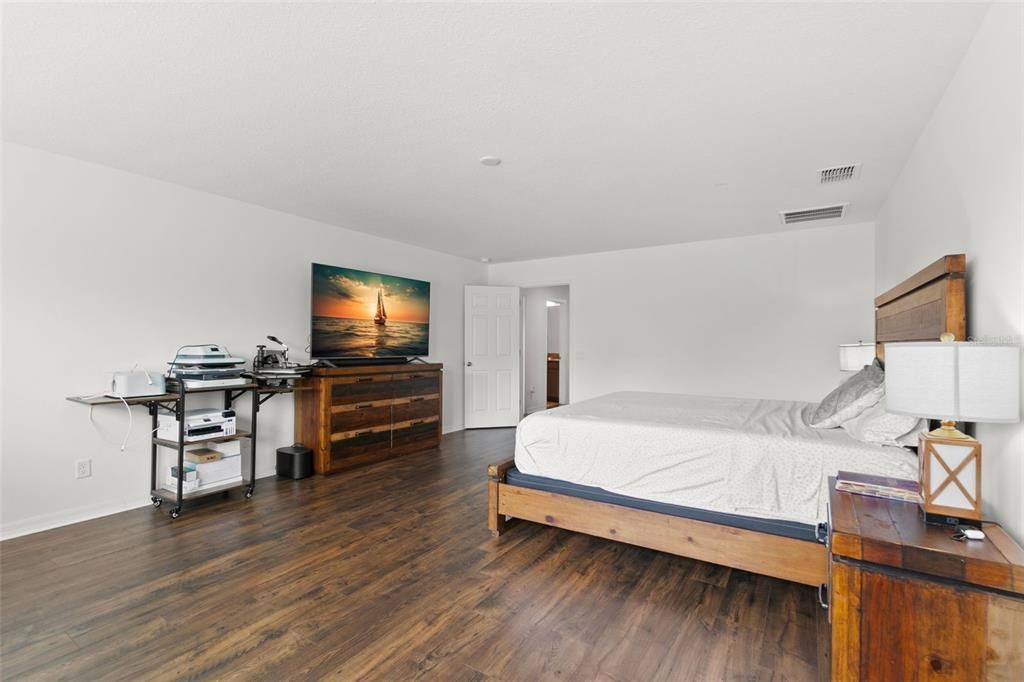 В аренду: $4,250 (5 спален, 3 ванн, 3566 Квадратных фут)