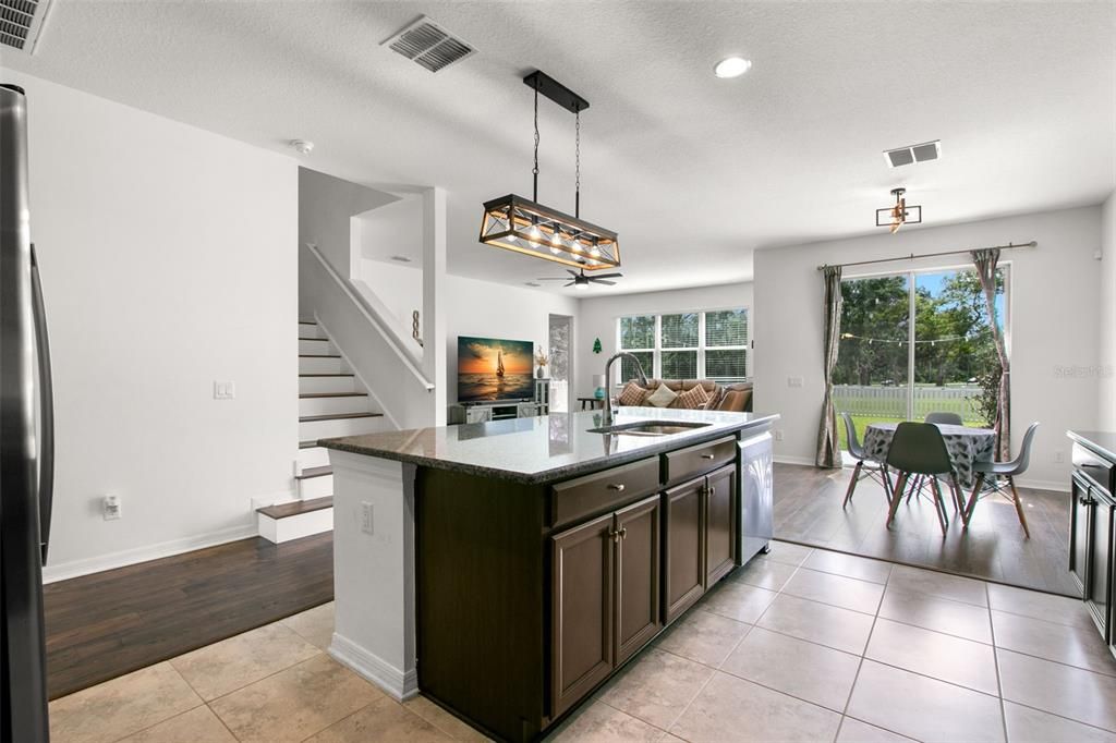 В аренду: $4,250 (5 спален, 3 ванн, 3566 Квадратных фут)