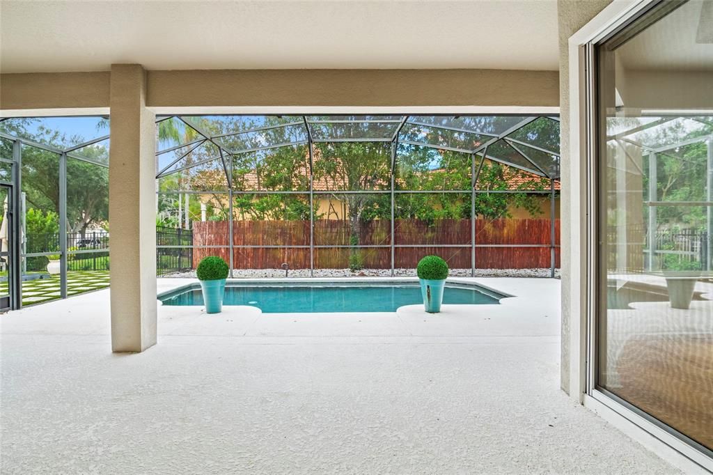 For Sale: $875,000 (4 beds, 3 baths, 3040 Square Feet)