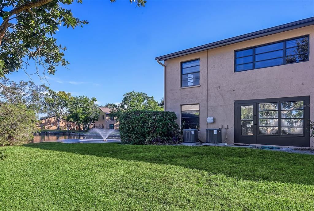 Active With Contract: $140,000 (2 beds, 2 baths, 898 Square Feet)