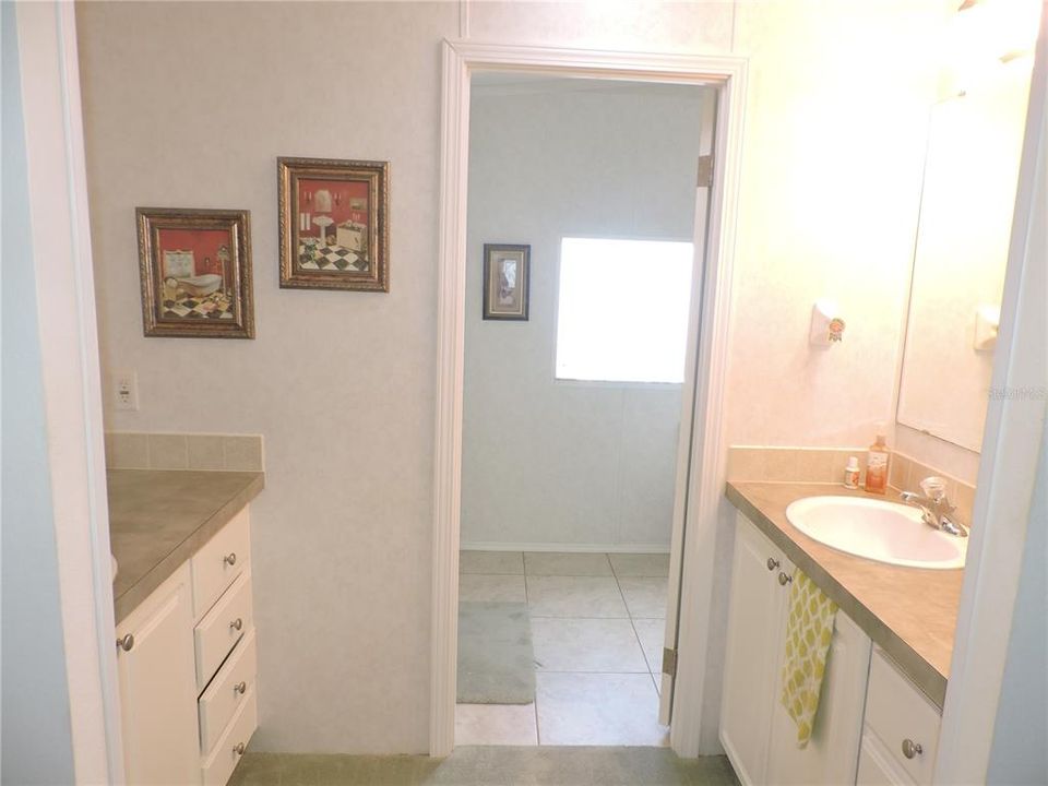 For Sale: $199,900 (2 beds, 2 baths, 1512 Square Feet)