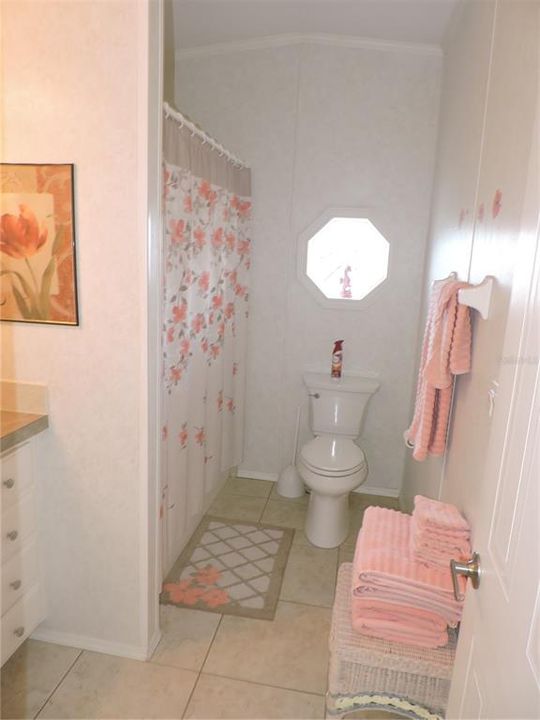 For Sale: $199,900 (2 beds, 2 baths, 1512 Square Feet)