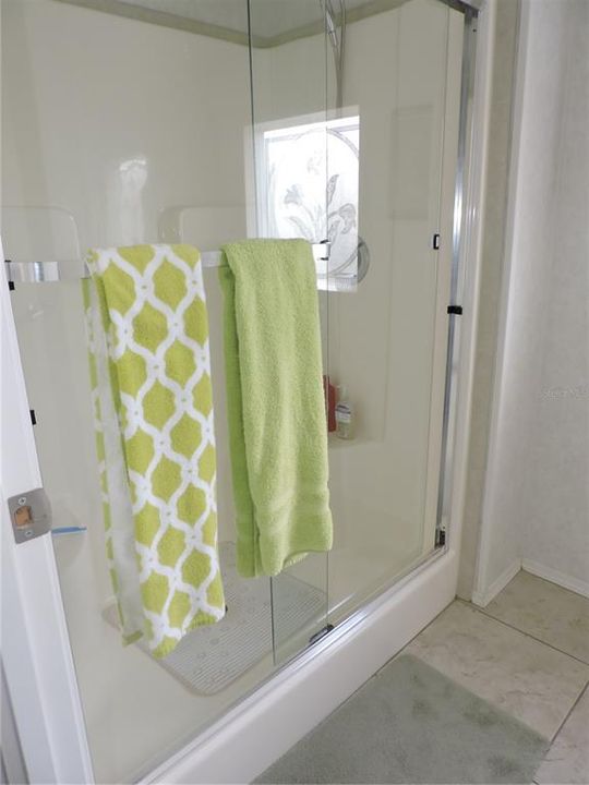 For Sale: $199,900 (2 beds, 2 baths, 1512 Square Feet)