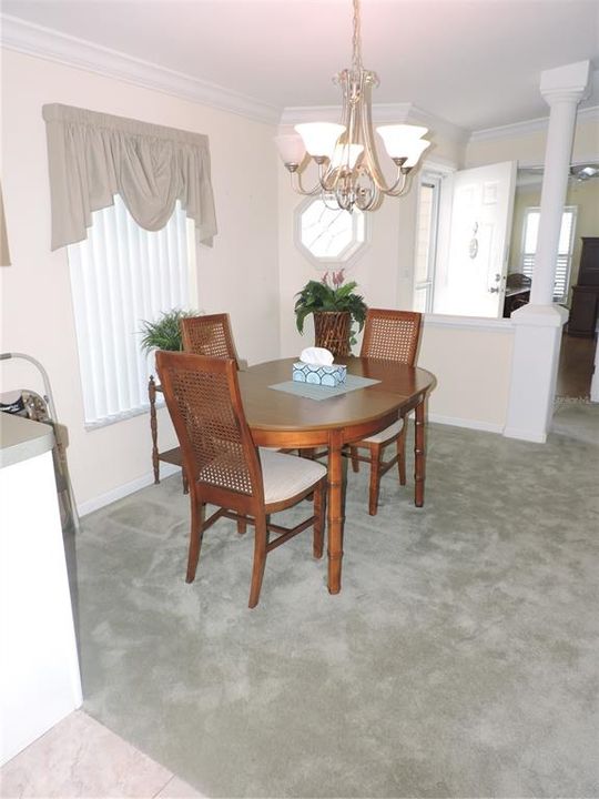 For Sale: $199,900 (2 beds, 2 baths, 1512 Square Feet)