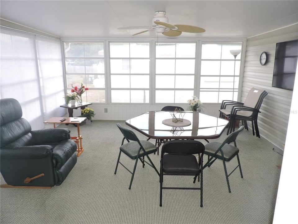 For Sale: $199,900 (2 beds, 2 baths, 1512 Square Feet)